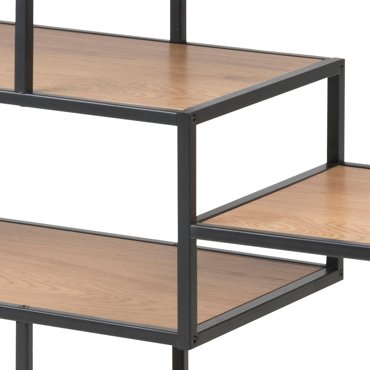 Skeleto Bookcase 114x78 Wild Oak – detail of the offset shelves, bookcase with a metal frame