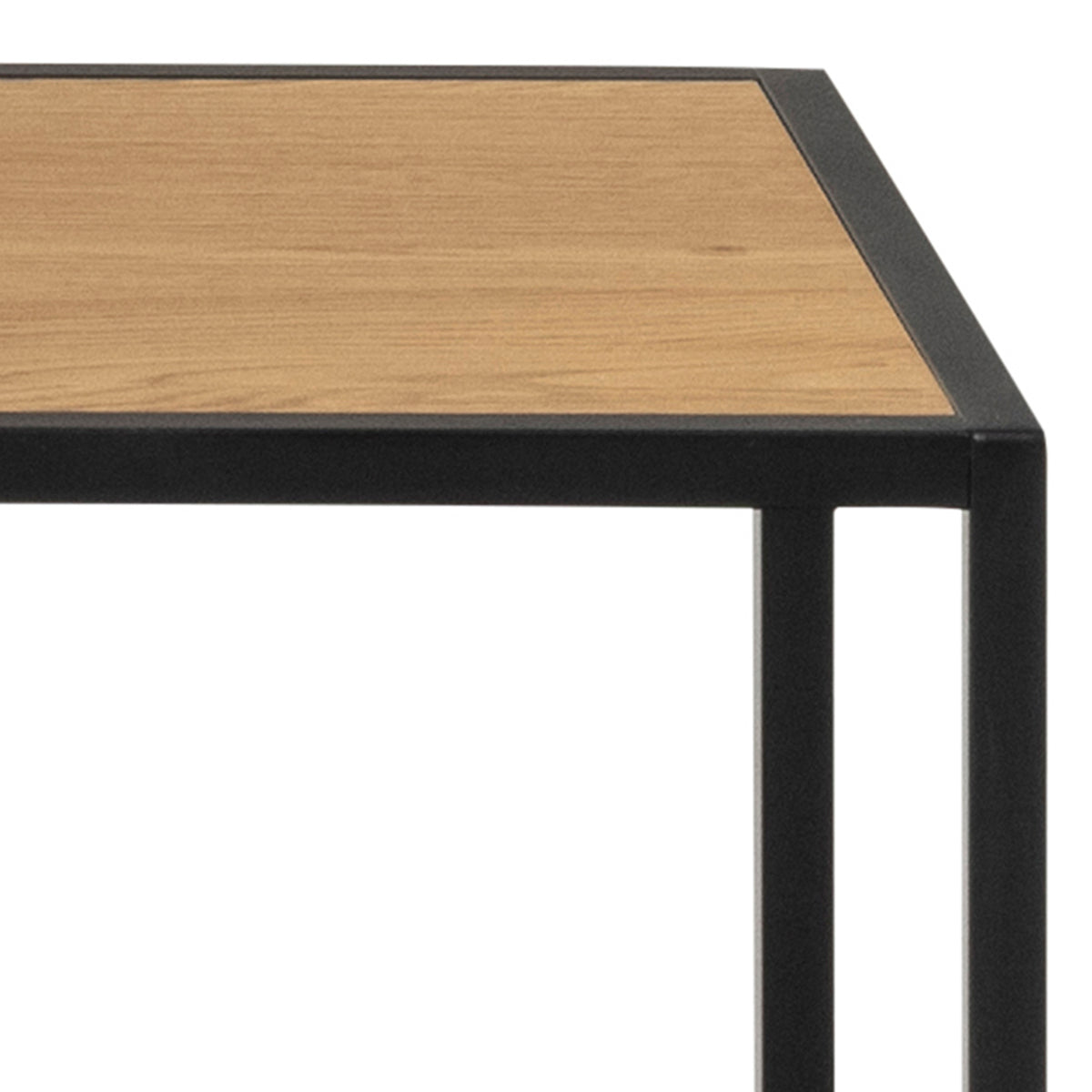 Skeleto 135x150 Wild Oak bookcase – detail of the corner of a shelf in a black powder-coated frame