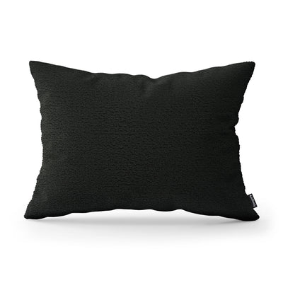 Poduszka dekoracyjna 40×55 cm w stylu hygge i scandi, tkanina Coral | Baranek Wulkaniczna Czerń (CORAL 60)