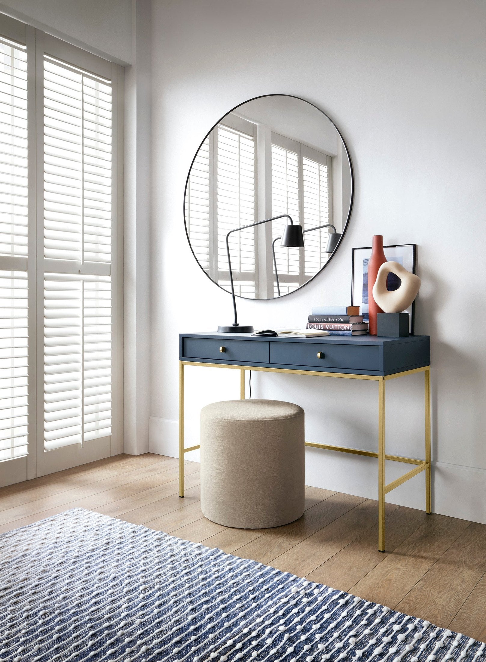 Toaletka Kviat 104x78