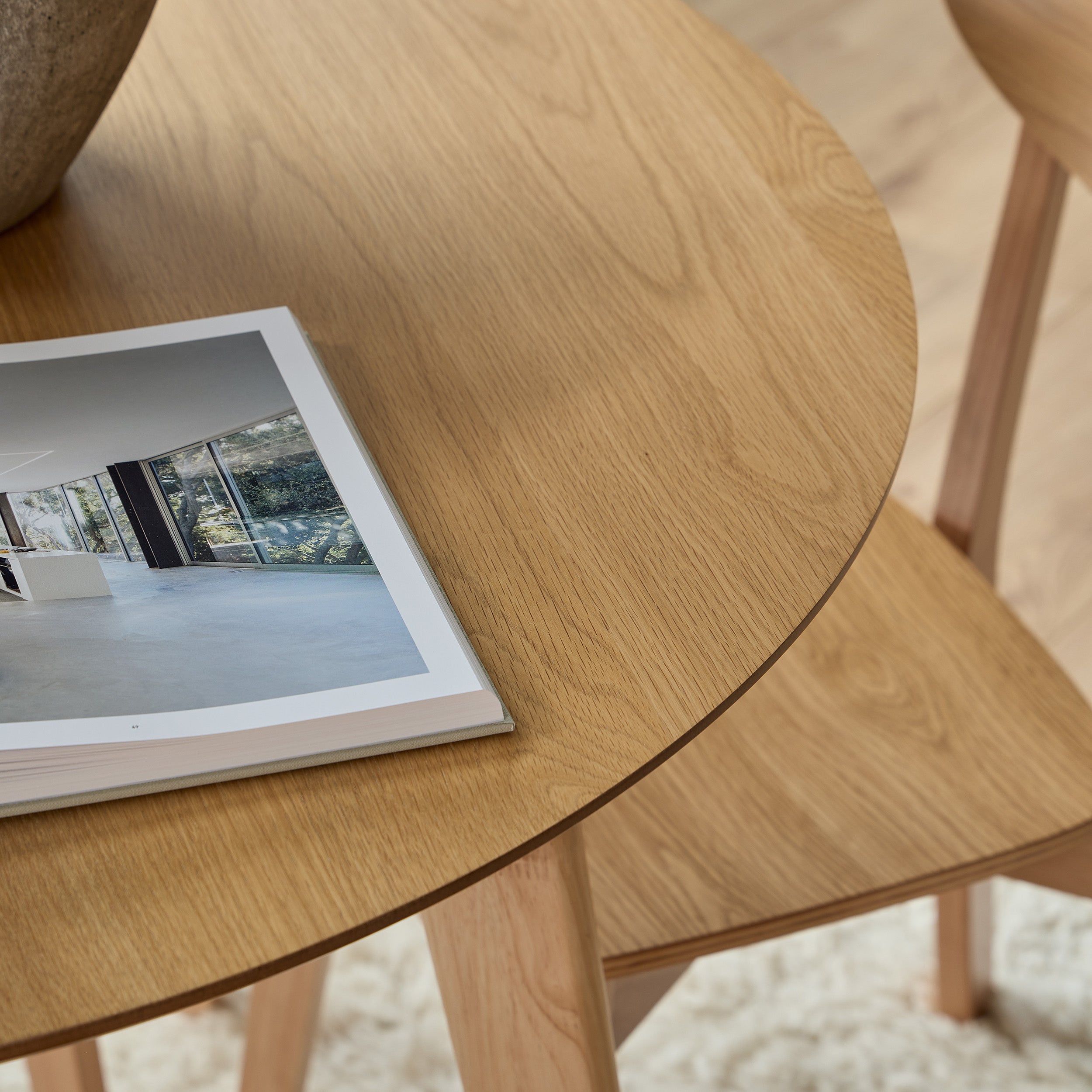 Okrągły stół do jadalni 105x76 w stylu skandynawskim | Krel