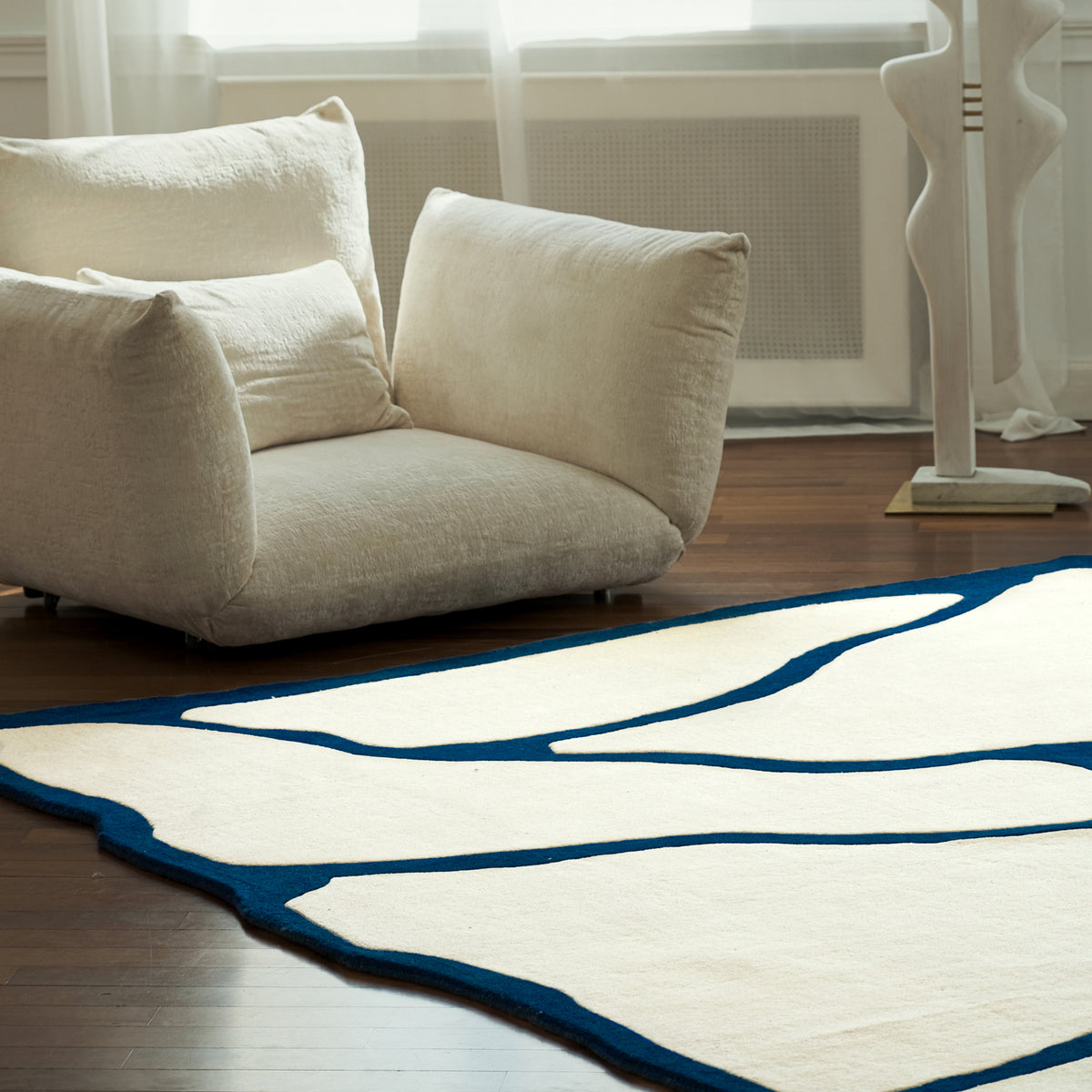 Mizu Rug with an Angular Pattern, Contrasting Colours in Classic Style – photo 2